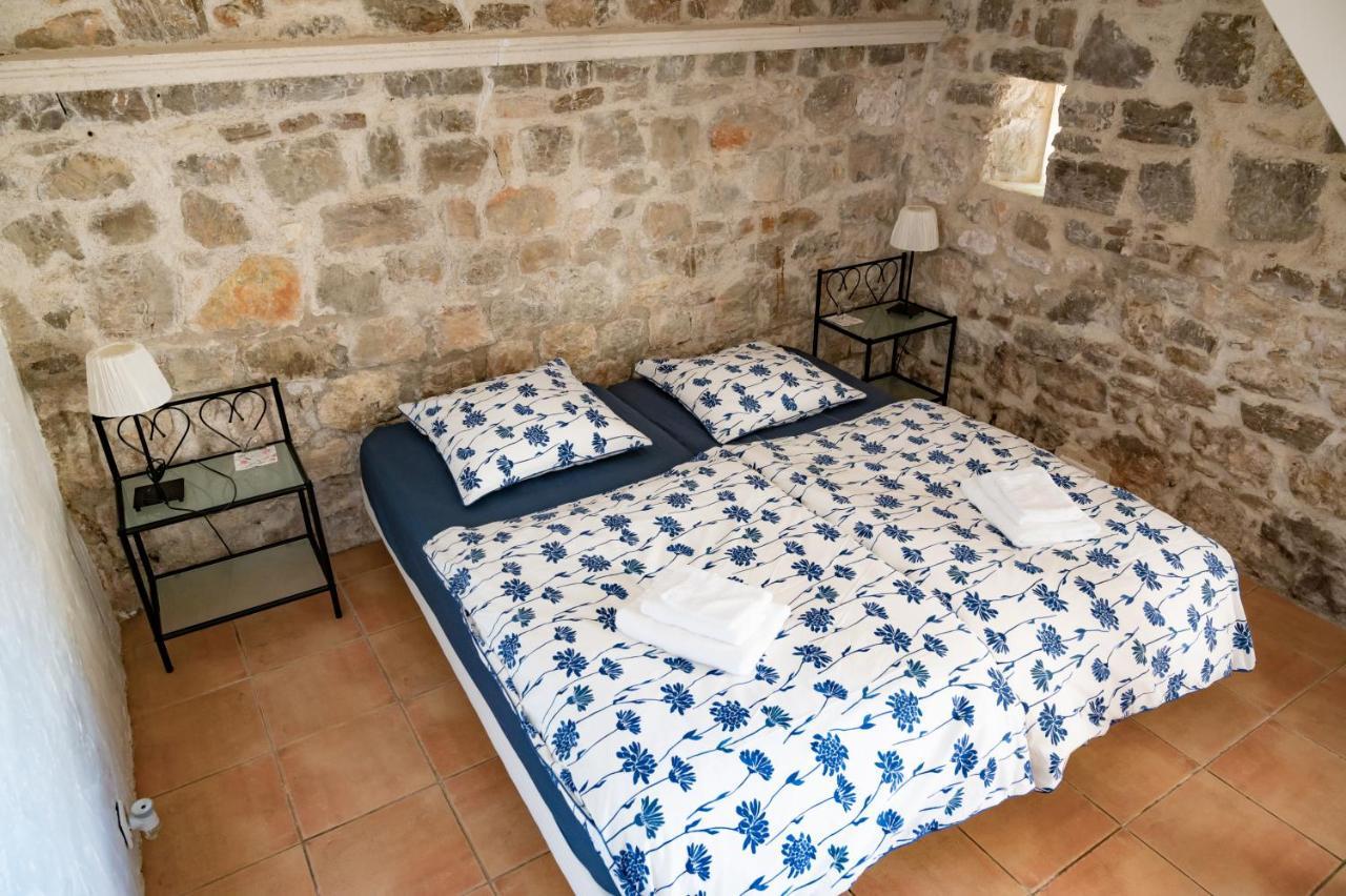 Bed and Breakfast Fleur De Lys Fayence Exterior foto